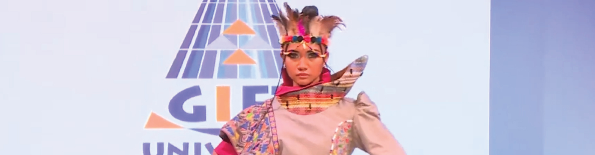 Runway Dubai - Main Video